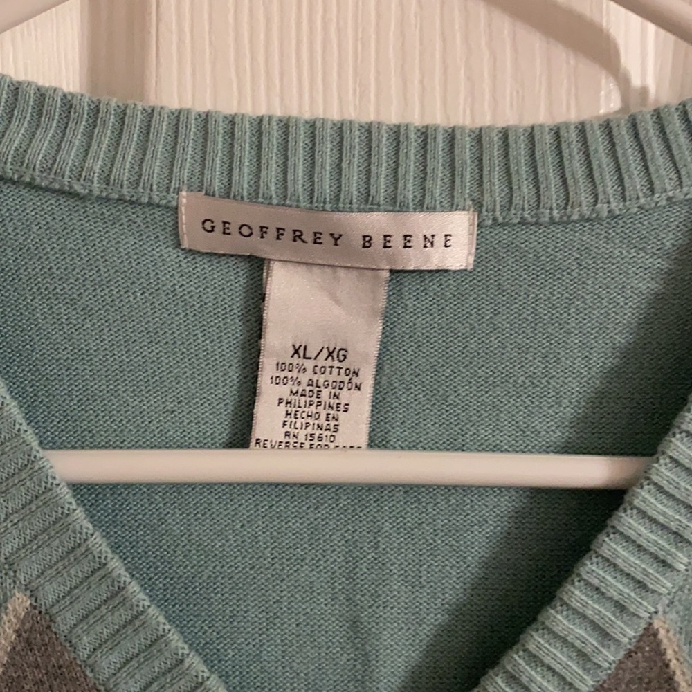 Geoffrey Beene knit sweater vest - Picture 2 of 6